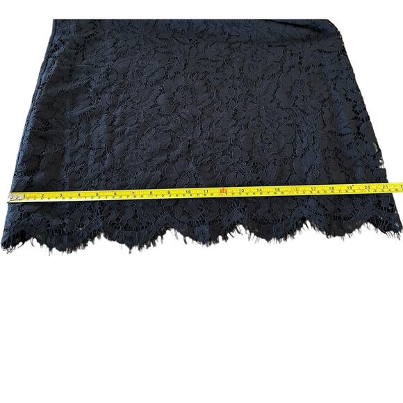 NWT Chaser Womens Black‎ Floral Lace Off Shoulder Bell Sleeve Top Size Medium - Picture 11 of 14